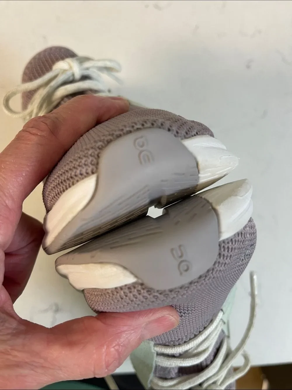 On Running brand running